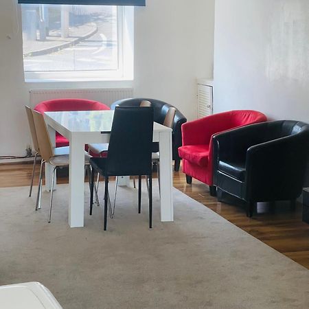 Single Bed In A Peaceful House In Morriston Διαμέρισμα Εξωτερικό φωτογραφία
